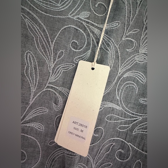 Lina Tomei Linen Dress - Picture 3 of 5